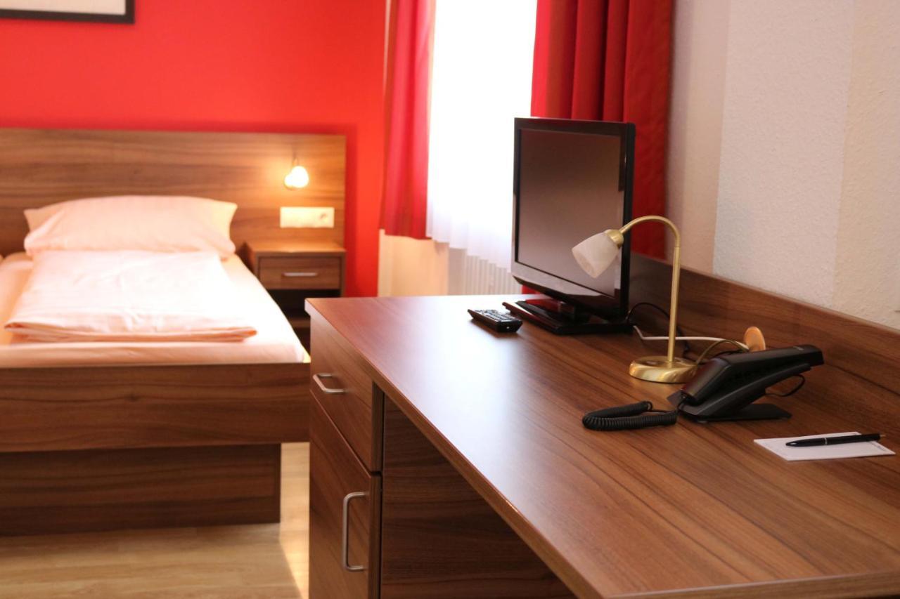 Hotel Brunnenhof บาดฟึสซิง ภายนอก รูปภาพ
